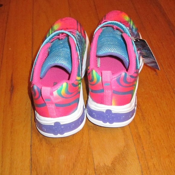 NEW SKECHERS POWER PETAL LIGHT UP SHOES GIRLS 3 - Picture 3 of 4